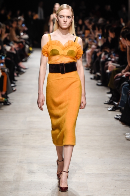 rochas_winter_2015-16_look_013