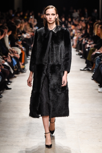 rochas_winter_2015-16_look_024