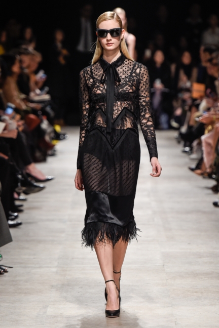 rochas_winter_2015-16_look_030