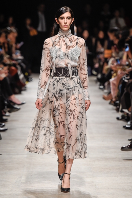 rochas_winter_2015-16_look_034