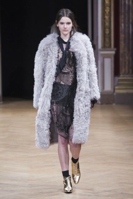 sharon-wauchob-rtw-fw14-paris-8369