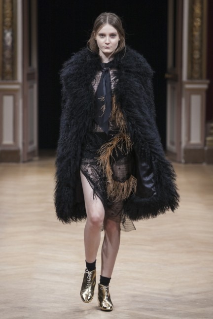 sharon-wauchob-rtw-fw14-paris-8392