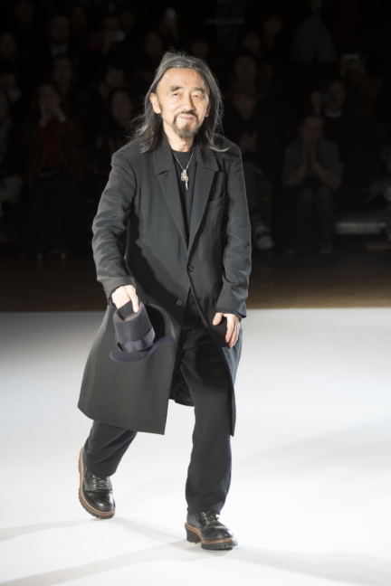 yyf-aw15_16-yohji-yamamoto-_-photo-by-monica-feudi