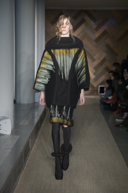 nam-jung-choi-royal-college-of-art-2014-womenswear