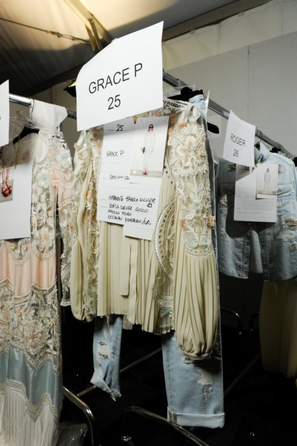 roberto-cavalli-milan-fashion-week-spring-summer-2015-backstage-84