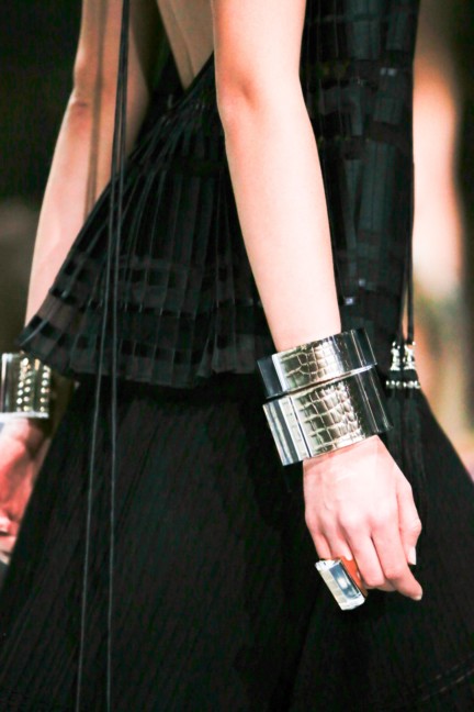 roberto-cavalli-milan-fashion-week-spring-summer-2015-details-18