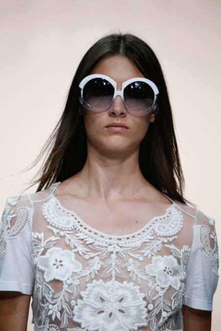 roberto-cavalli-milan-fashion-week-spring-summer-2015-details-62
