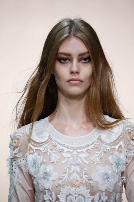 roberto-cavalli-milan-fashion-week-spring-summer-2015-details-68