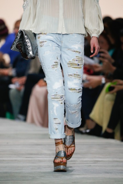 roberto-cavalli-milan-fashion-week-spring-summer-2015-details-69