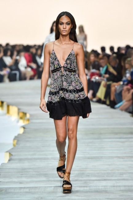 roberto-cavalli-milan-fashion-week-spring-summer-2015-runway-17