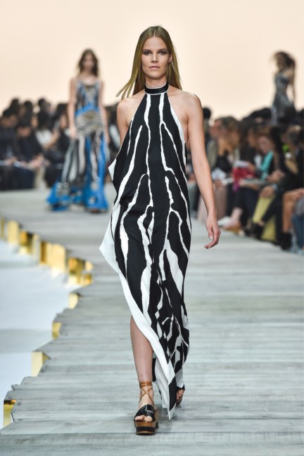 roberto-cavalli-milan-fashion-week-spring-summer-2015-runway-45