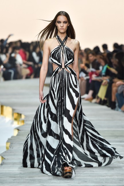 roberto-cavalli-milan-fashion-week-spring-summer-2015-runway-47