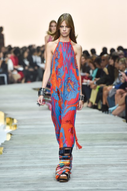 roberto-cavalli-milan-fashion-week-spring-summer-2015-runway