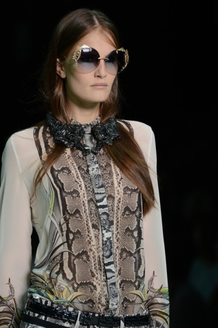 roberto-cavalli-ss2013-details-20