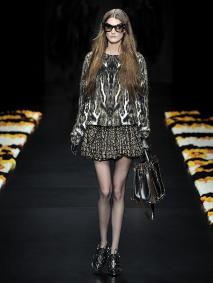 roberto-cavalli-fw1213_24