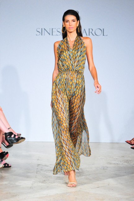 sinesia-karol-mercedes-benz-fashion-week-miami-swim-spring-summer-2015-runway