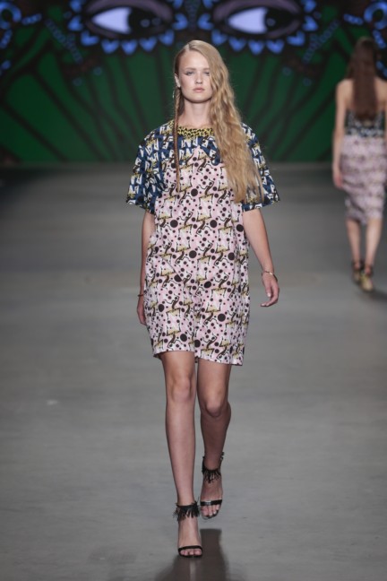 sis-by-spijkers-en-spijkers-mercedes-benz-fashion-week-amsterdam-spring-summer-2015-47