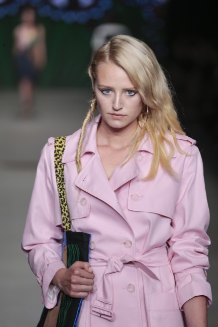 sis-by-spijkers-en-spijkers-mercedes-benz-fashion-week-amsterdam-spring-summer-2015-86