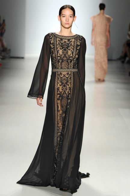 tadashi-shoji-new-york-fashion-week-spring-summer-2015-32