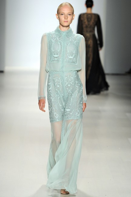 tadashi-shoji-new-york-fashion-week-spring-summer-2015-33