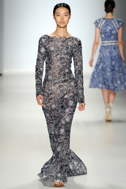 tadashi-shoji-new-york-fashion-week-spring-summer-2015-6