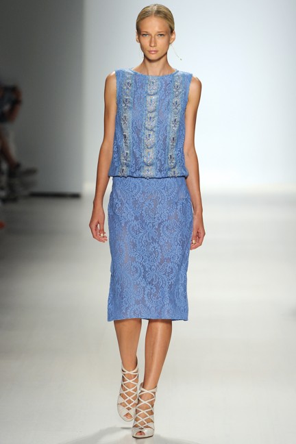 tadashi-shoji-new-york-fashion-week-spring-summer-2015-9