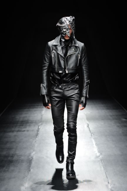 99-is-tokyo-fashion-week-autumn-winter-2014-11