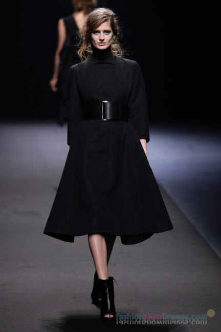 A-DEGREE-FAHRENHEIT-Tokyo-Fashion-Week-Autumn-Winter-2014-3