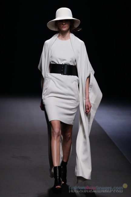 A-DEGREE-FAHRENHEIT-Tokyo-Fashion-Week-Autumn-Winter-2014-34