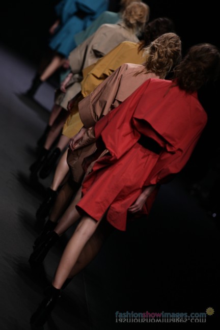 A-DEGREE-FAHRENHEIT-Tokyo-Fashion-Week-Autumn-Winter-2014-60