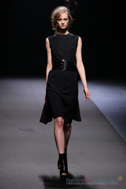 A-DEGREE-FAHRENHEIT-Tokyo-Fashion-Week-Autumn-Winter-2014