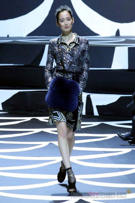 diane-von-furstenberg-tokyo-fashion-week-autumn-winter-2014-11