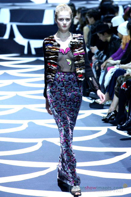 diane-von-furstenberg-tokyo-fashion-week-autumn-winter-2014-23