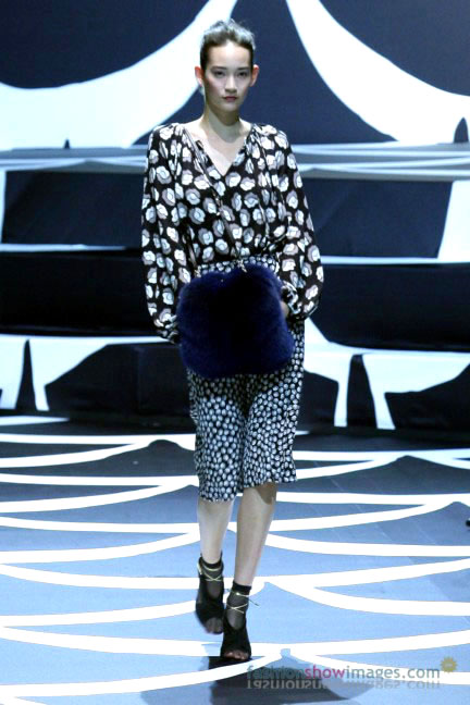 diane-von-furstenberg-tokyo-fashion-week-autumn-winter-2014-4