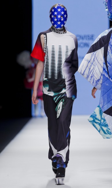 the-swedish-school-of-textiles-fashion-week-stockholm-spring-summer-2015-49