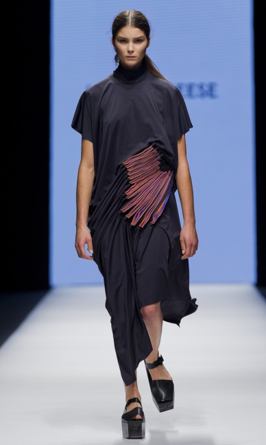 the-swedish-school-of-textiles-fashion-week-stockholm-spring-summer-2015-61