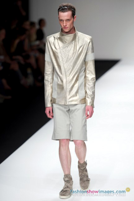 jack_hardy_lfw2010_dsc3313