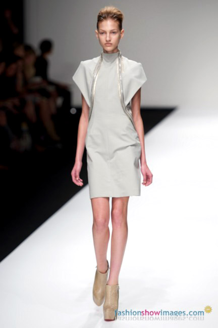 jack_hardy_lfw2010_dsc3333