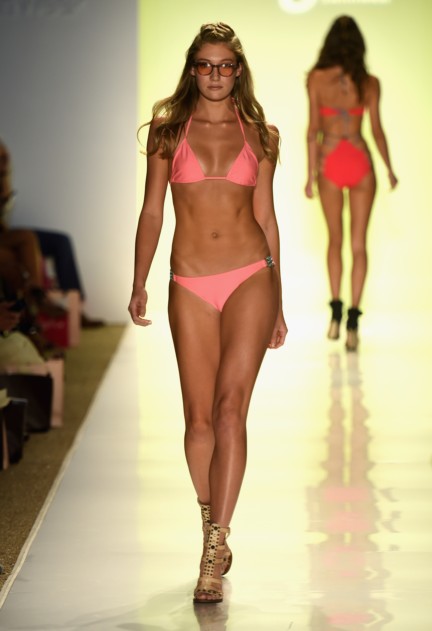 toxic-sadie-swimwear-mercedes-benz-fashion-week-miami-swim-2015-6