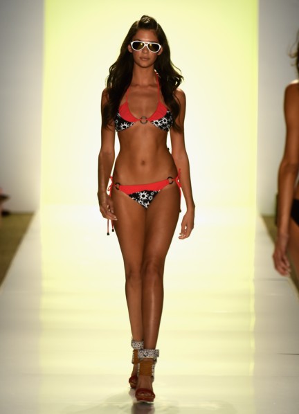 toxic-sadie-swimwear-mercedes-benz-fashion-week-miami-swim-2015-9