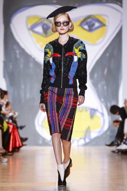 tsumori-chisato-paris-fashion-week-autumn-winter-2014-2015-runway-43