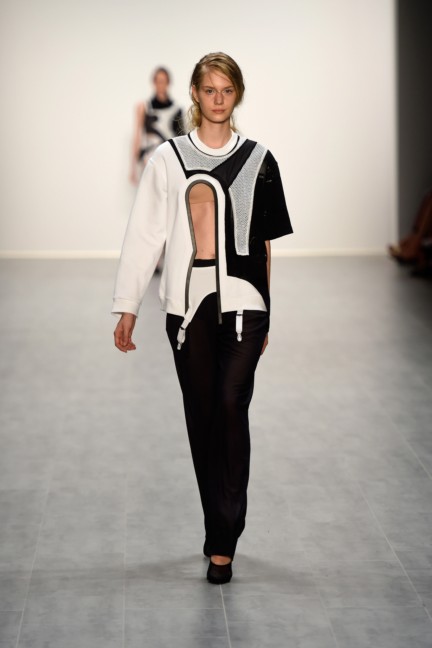 universitat-der-kunste-berlin-mercedes-benz-fashion-week-berlin-spring-summer-2015-113