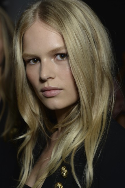 versus-versace-new-york-fashion-week-spring-summer-2015-backstage-13