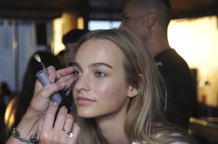 versus-versace-new-york-fashion-week-spring-summer-2015-backstage-25