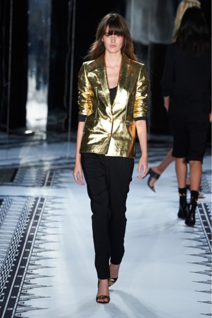 versus-versace-new-york-fashion-week-spring-summer-2015-catwalk-17