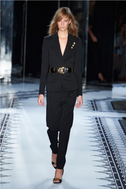 versus-versace-new-york-fashion-week-spring-summer-2015-catwalk-4