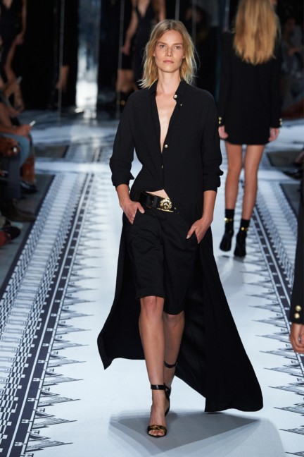 versus-versace-new-york-fashion-week-spring-summer-2015-catwalk-8