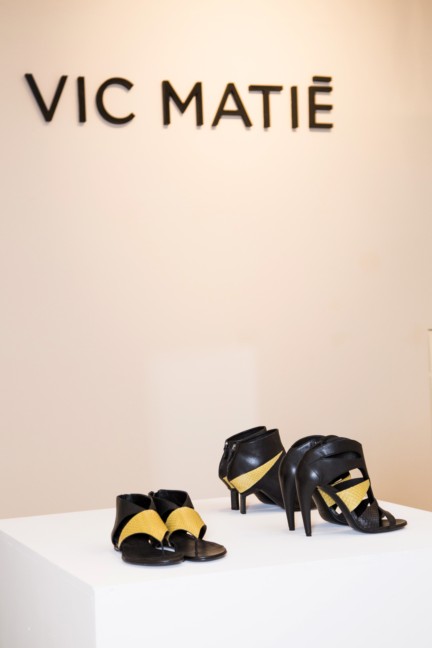 vic-matie-milan-fashion-week-spring-summer-2015-58