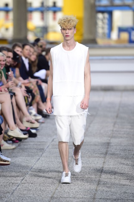 vladimir-karaleev-mercedes-benz-fashion-week-berlin-spring-summer-2015-12