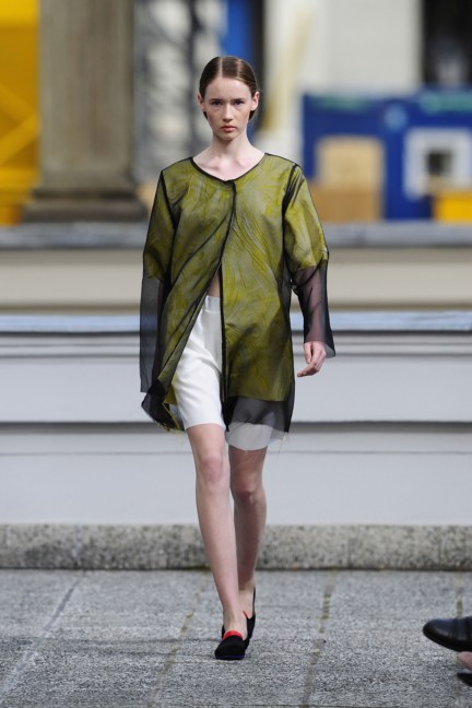 vladimir-karaleev-mercedes-benz-fashion-week-berlin-spring-summer-2015-25